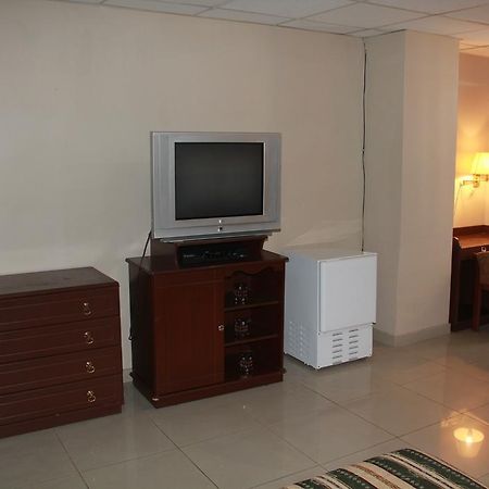 Hotel La Torre 瓜亚基尔 外观 照片