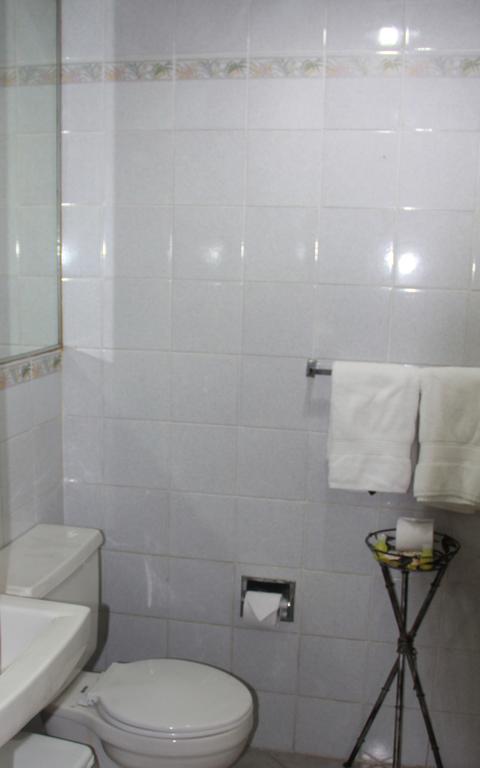 Hotel La Torre 瓜亚基尔 外观 照片
