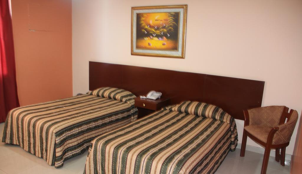 Hotel La Torre 瓜亚基尔 客房 照片